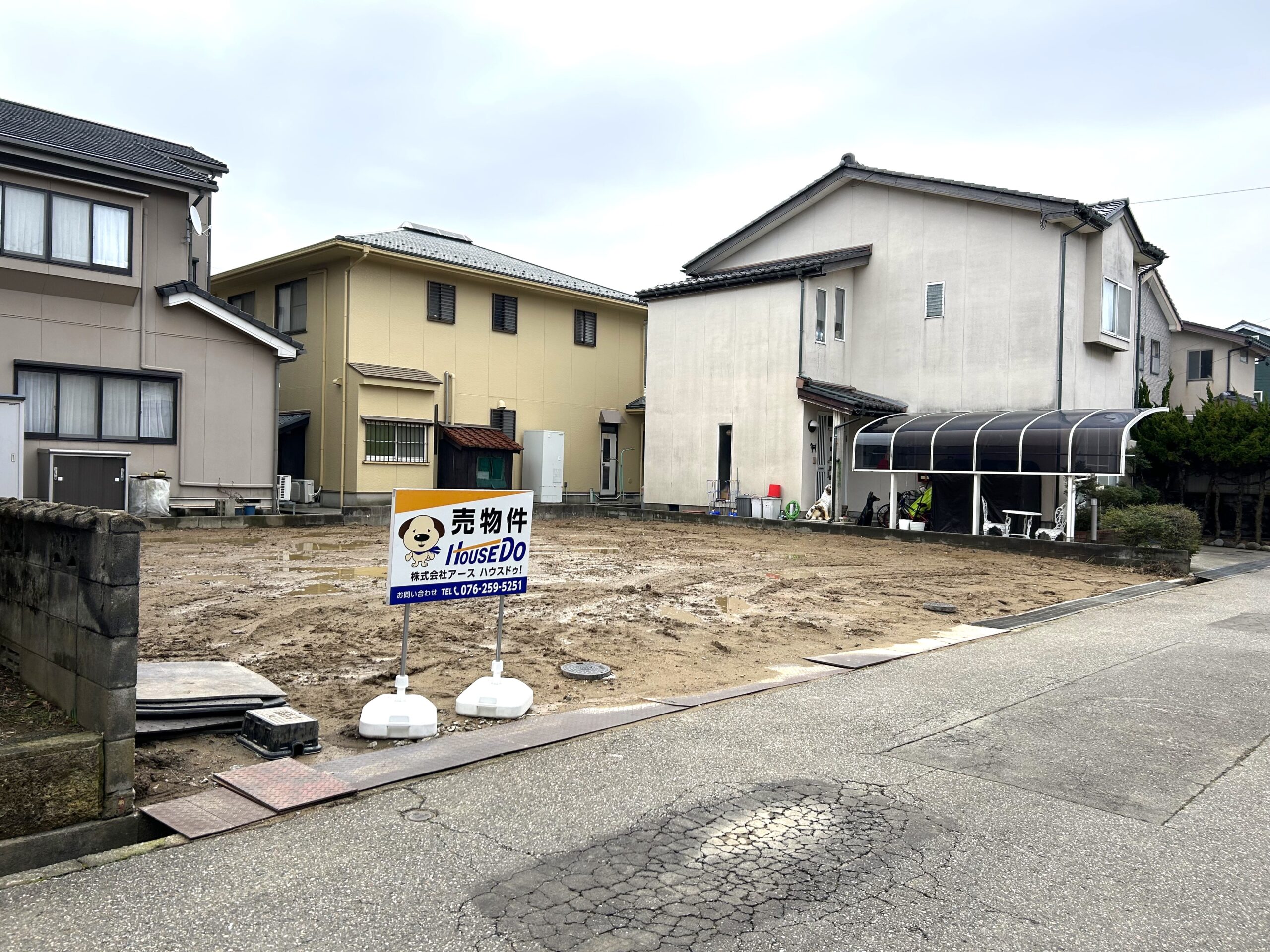 金沢市畝田東2丁目