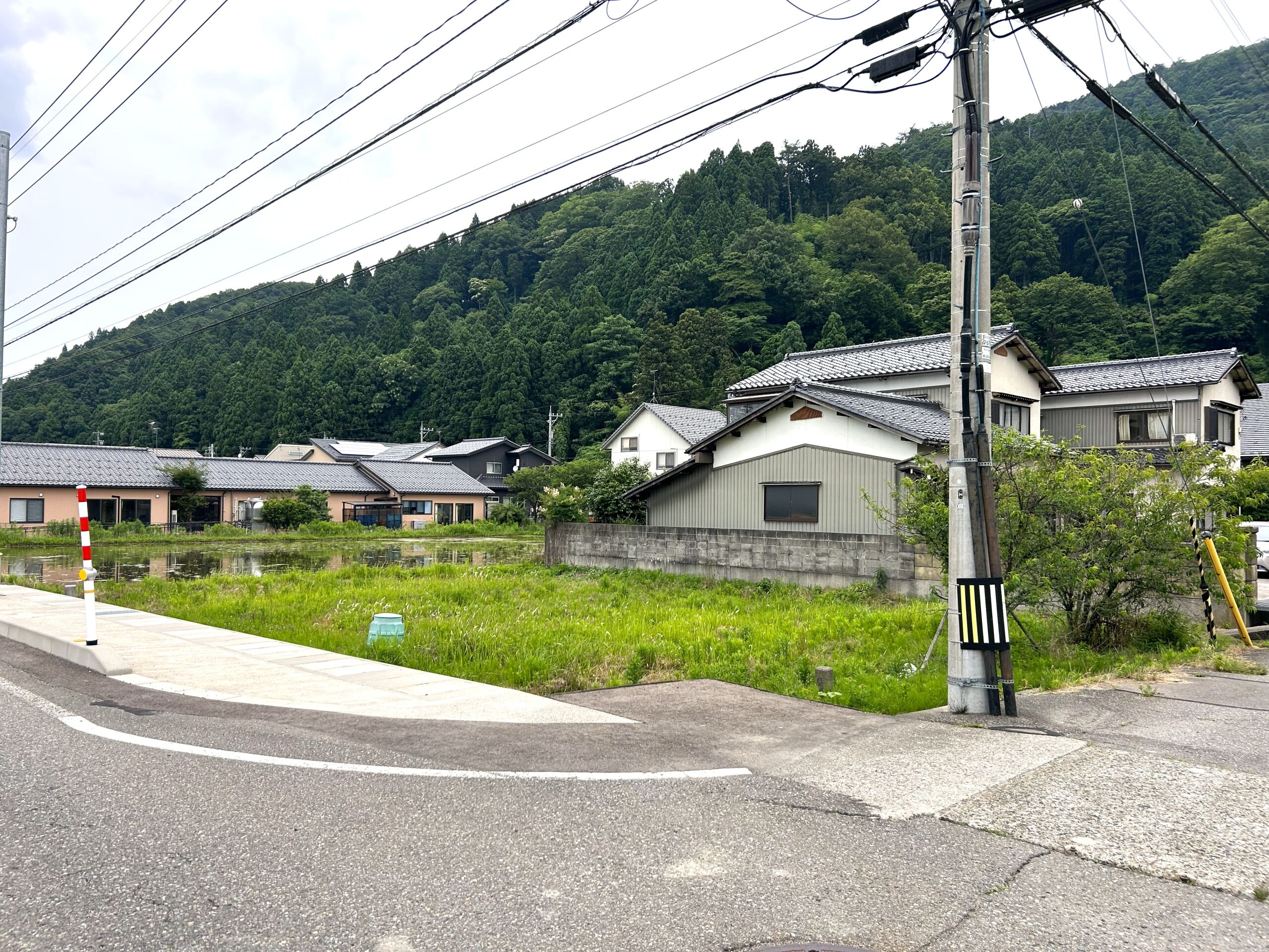 白山市月橋町